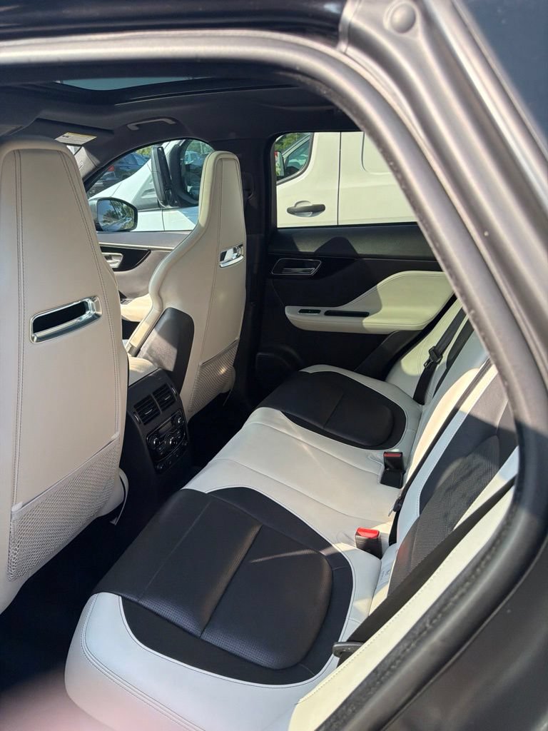 Used 2020 Jaguar F-PACE S AWD/4WD image 7