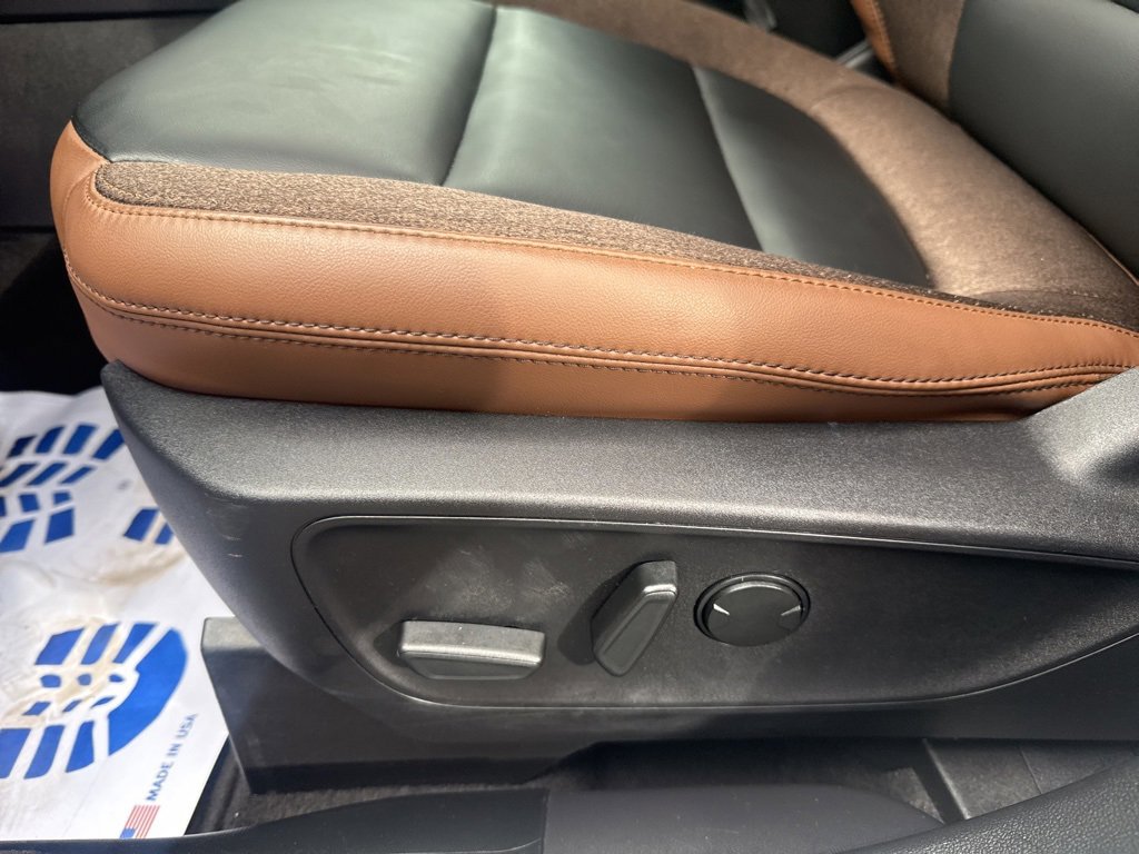 Used 2025 Ford Bronco Sport Outer Banks image 13