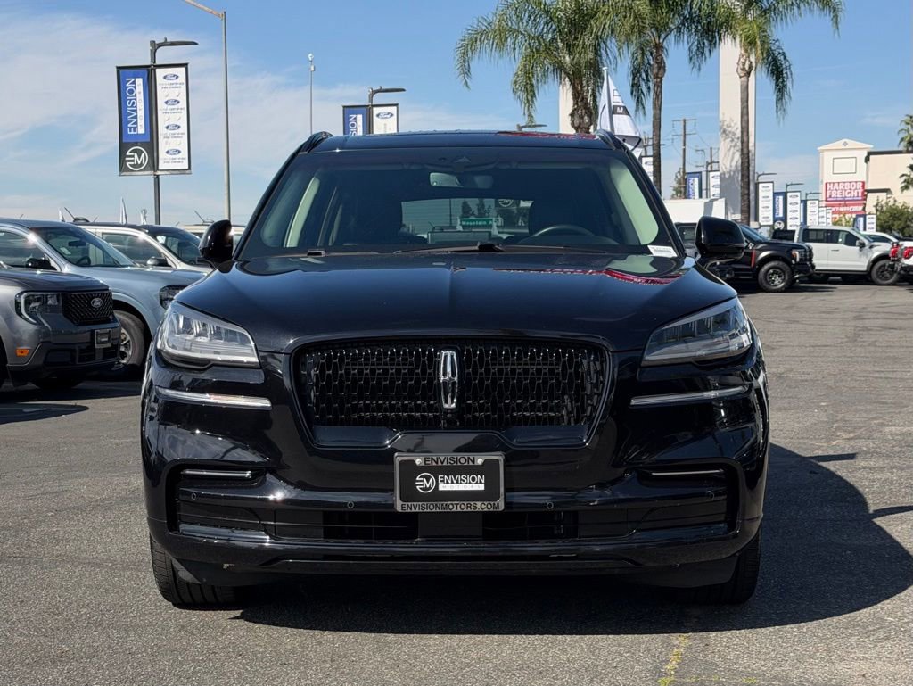 Used 2023 Lincoln Aviator Reserve w/ Jet Package image 3