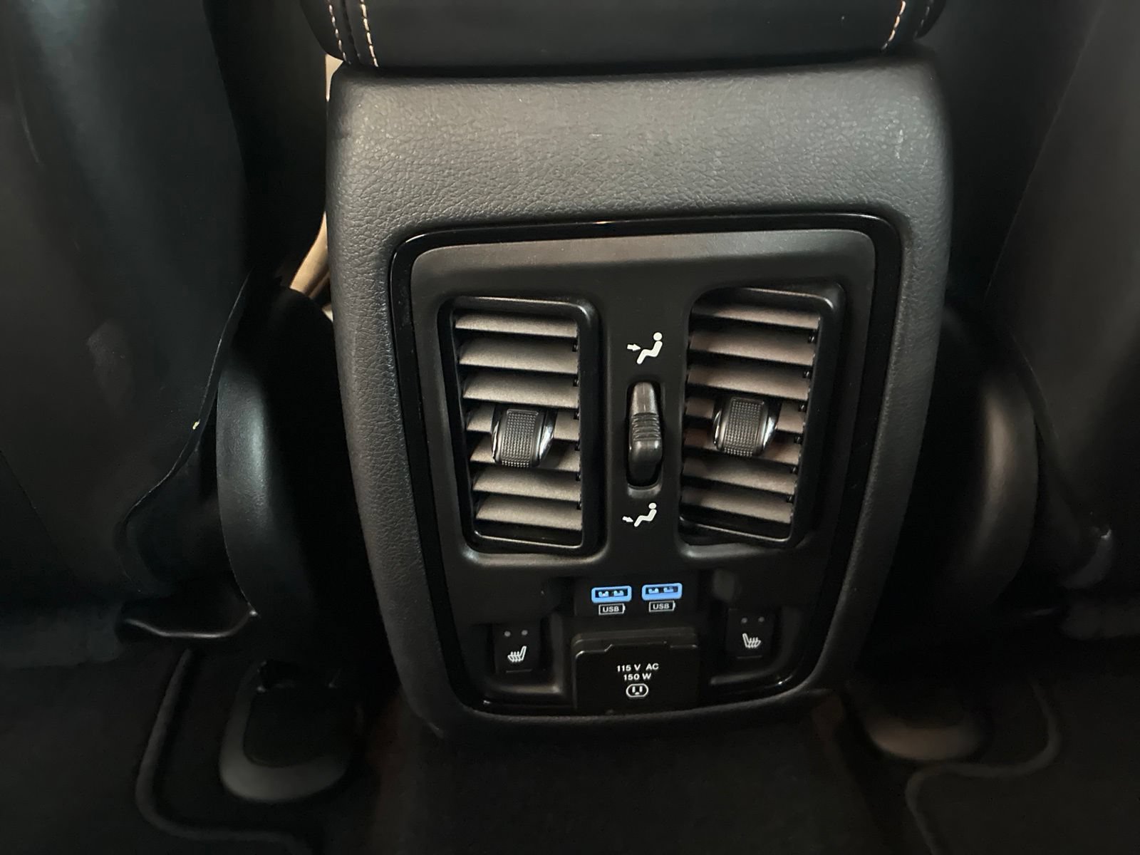 Used 2025 Dodge Durango R/T AWD/4WD image 16