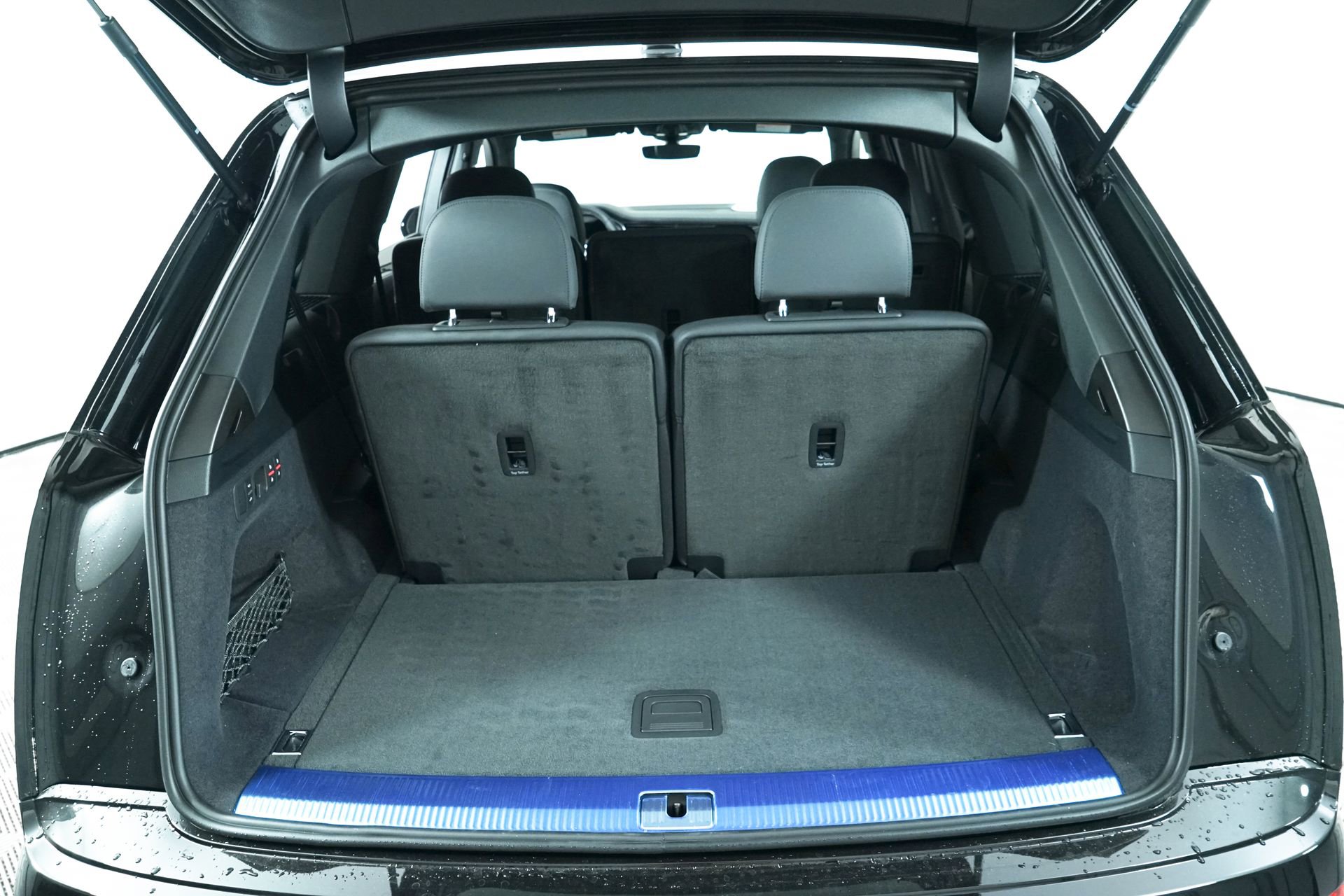 New 2025 Audi Q7 3.0T Prestige image 38