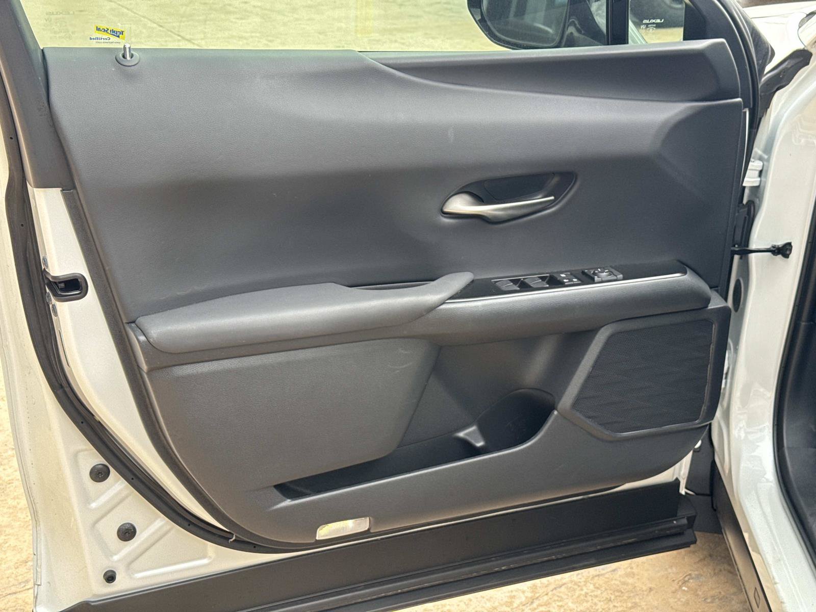 Used 2022 Lexus UX 250h w/ Accessory Package (Z2) AWD/4WD image 44