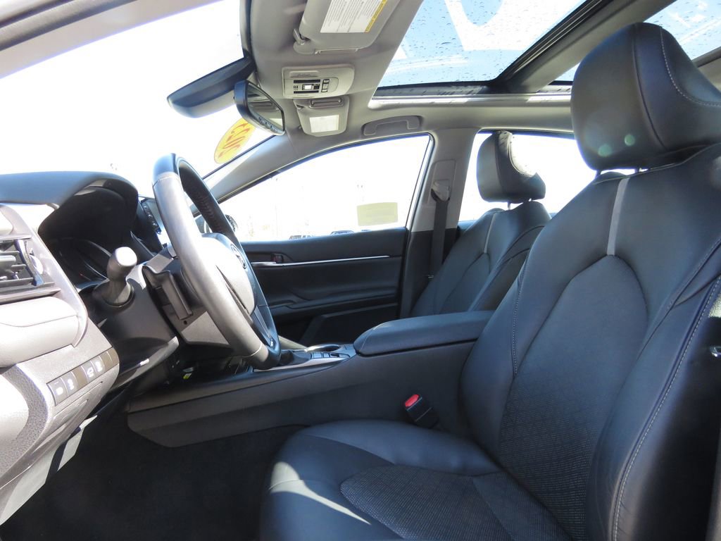 Used 2023 Toyota Camry XSE AWD/4WD image 10