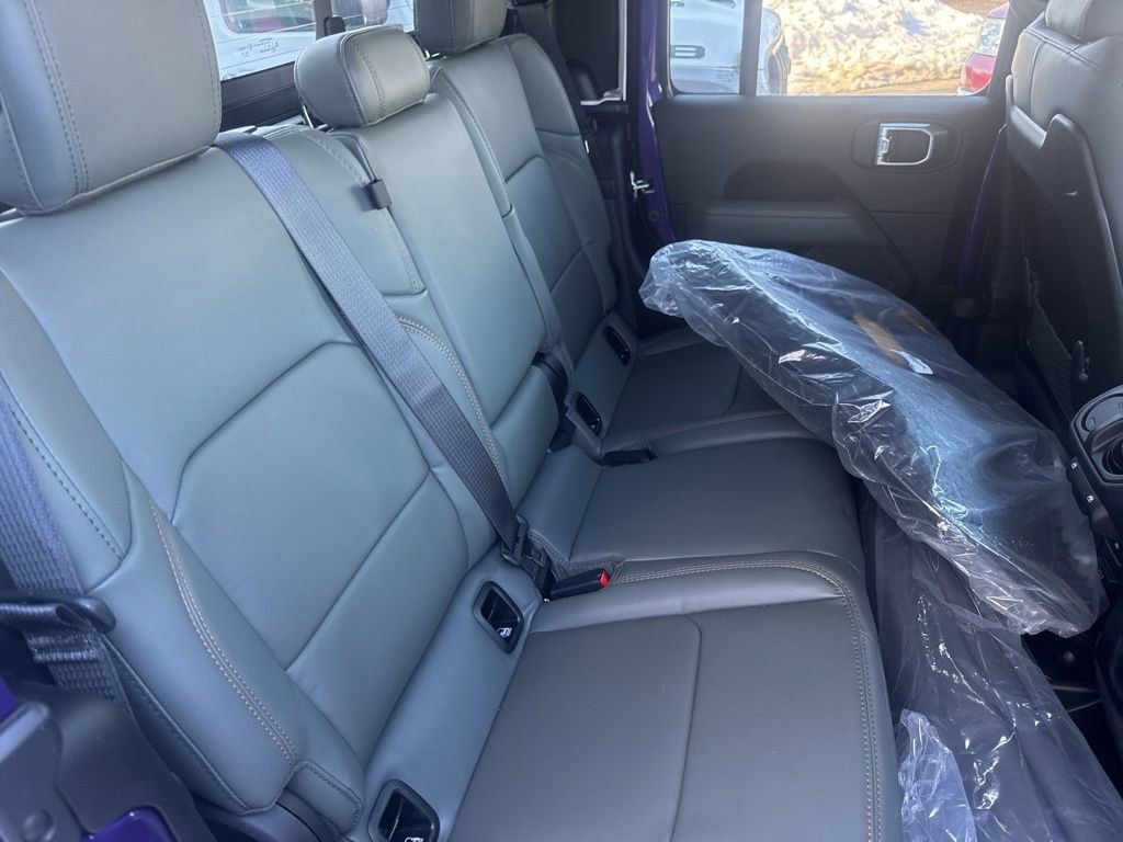 New 2026 Jeep Gladiator Mojave AWD/4WD image 41