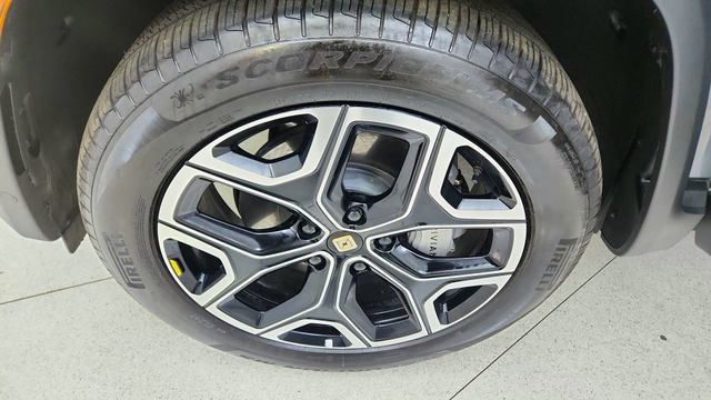 Used 2025 Rivian R1S Adventure image 61