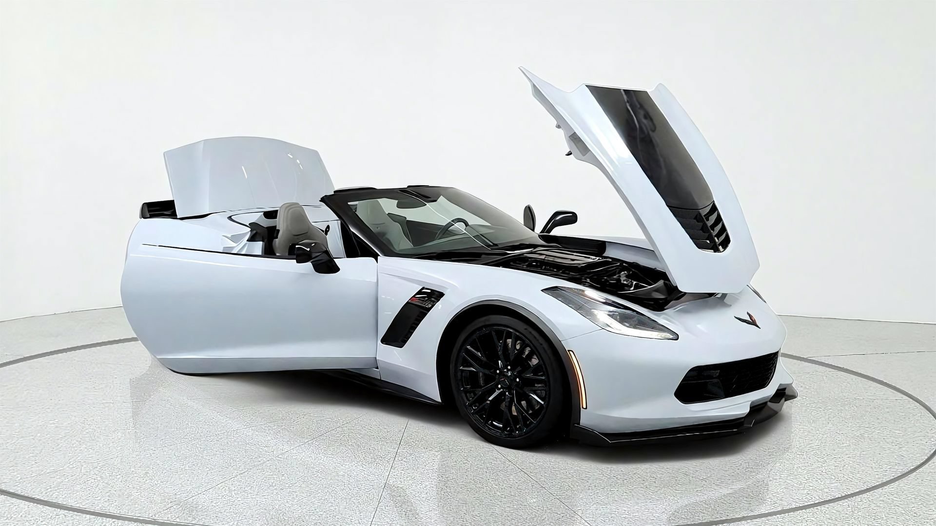 Certified 2019 Chevrolet Corvette Z06 RWD image 14
