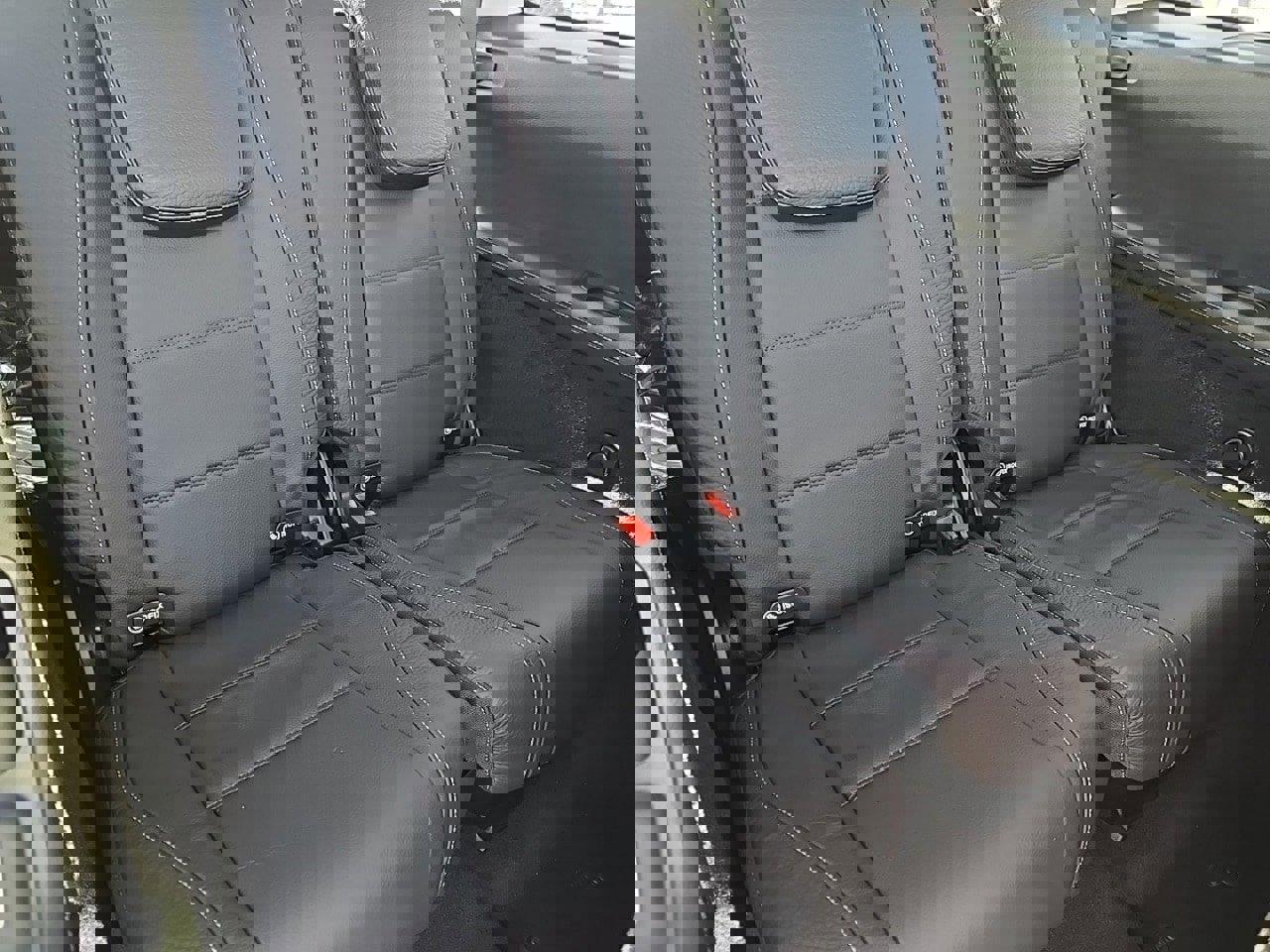 New 2026 Mercedes-Benz GLS 450 4MATIC image 44