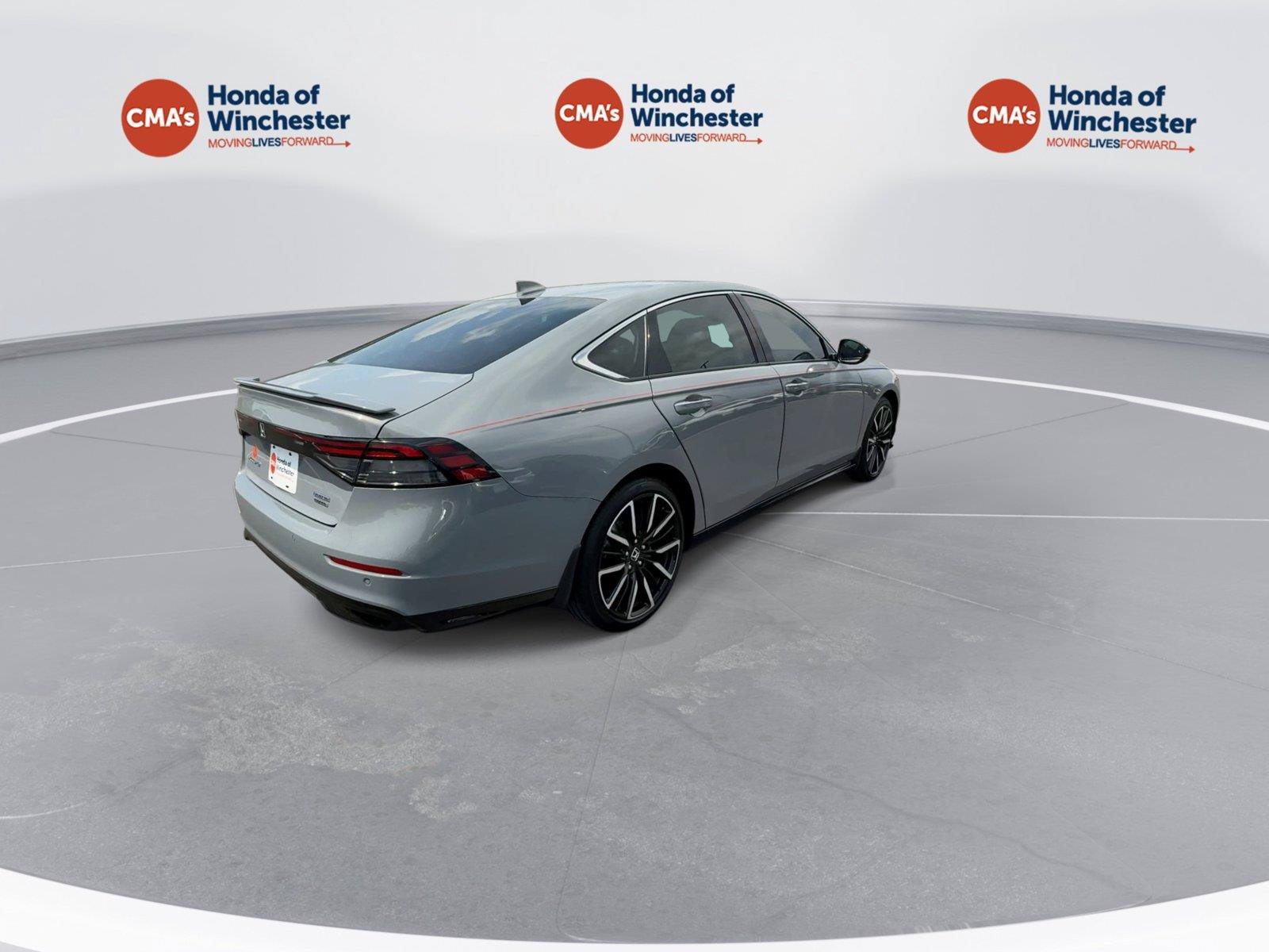 Used 2024 Honda Accord Touring image 8