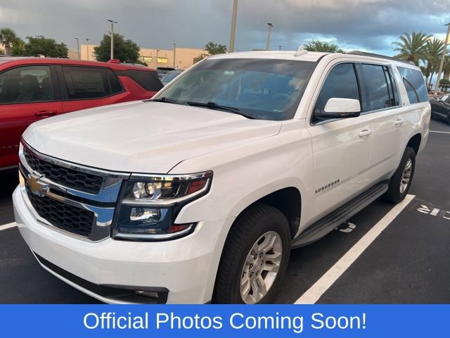 Used 2019 Chevrolet Suburban LT RWD image 2