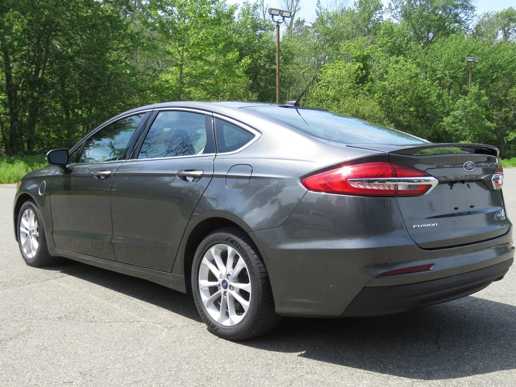 Used 2020 Ford Fusion Energi Titanium FWD image 7