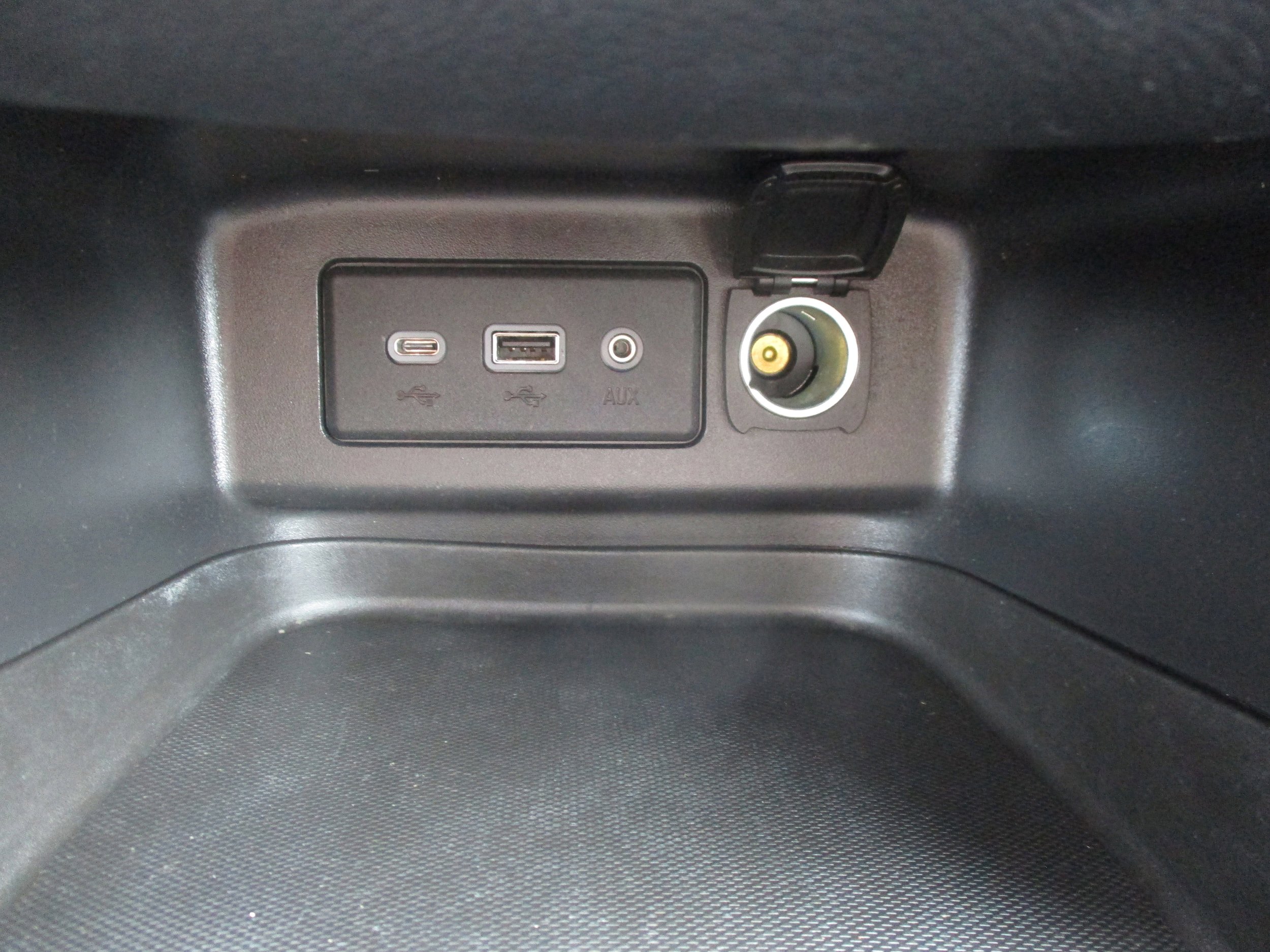 Used 2019 Chevrolet Equinox LT FWD image 22
