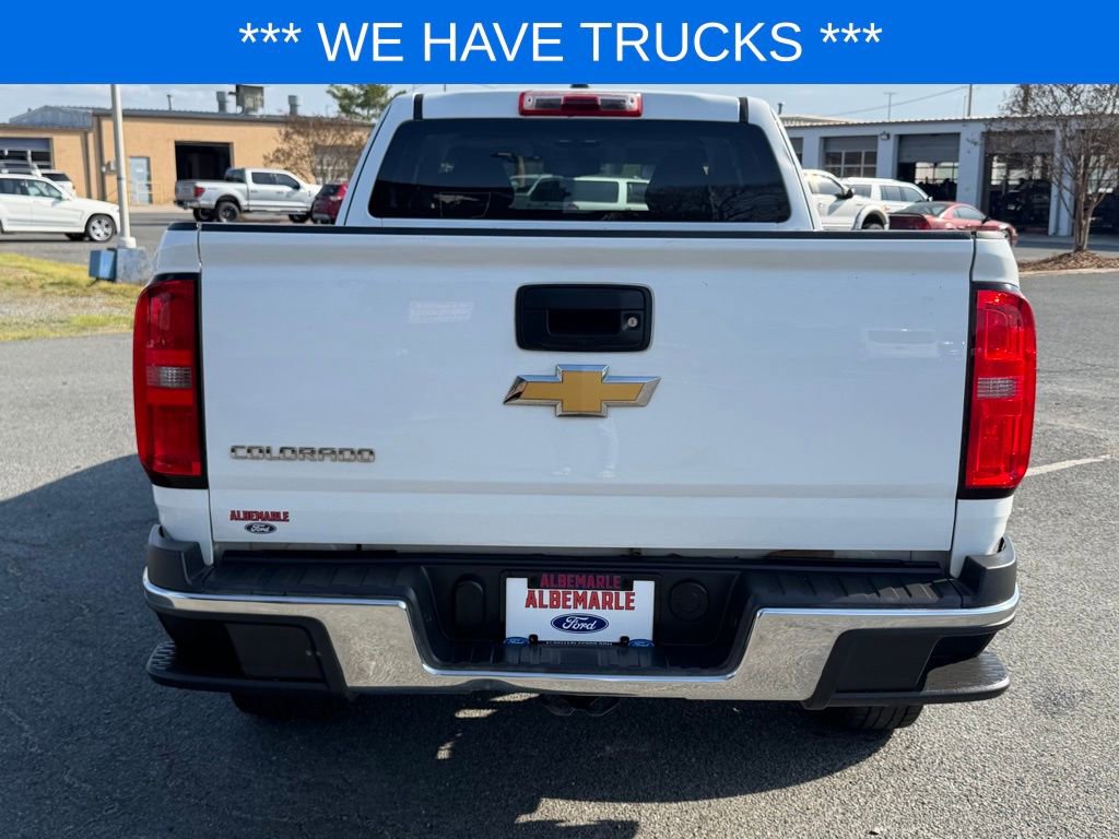 Used 2015 Chevrolet Colorado W/T w/ WT Convenience Package AWD/4WD image 4