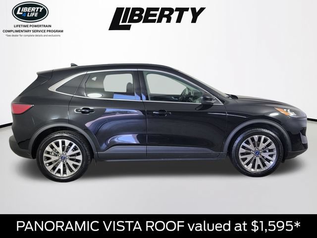 Certified 2022 Ford Escape Titanium w/ Class II Trailer Tow Package AWD/4WD video 2