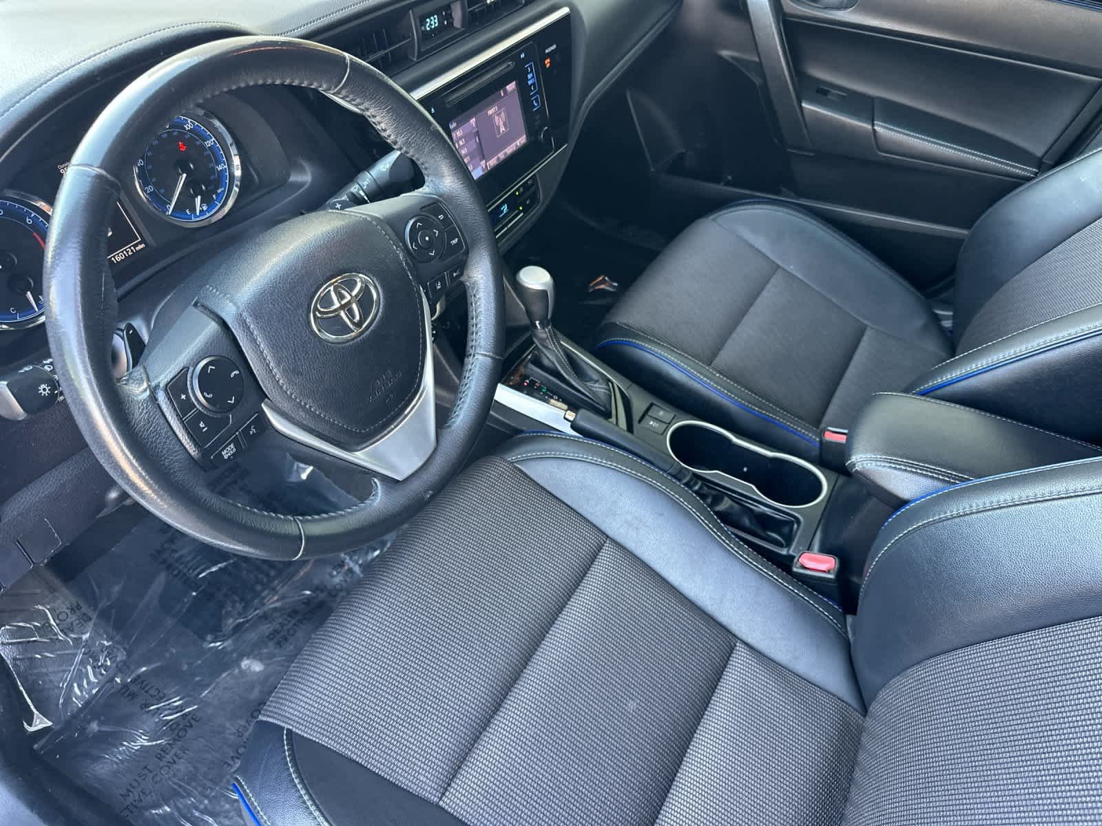 Used 2017 Toyota Corolla SE FWD image 12