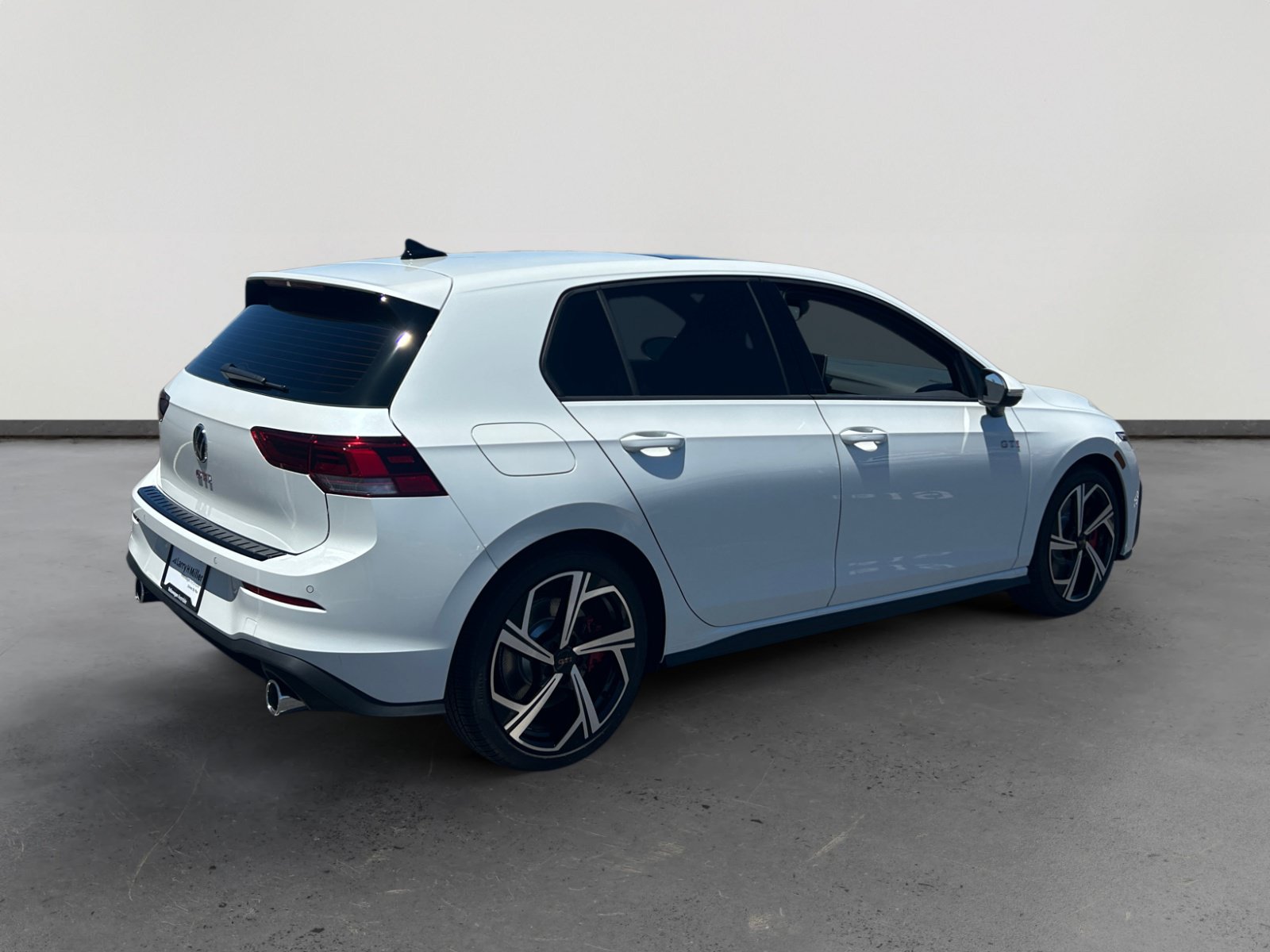 New 2026 Volkswagen Golf S FWD image 5
