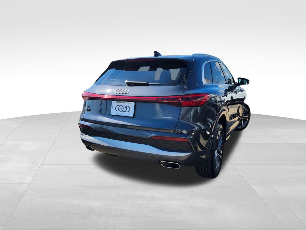 Certified 2025 Audi Q5 Premium w/ Convenience Package AWD/4WD image 7