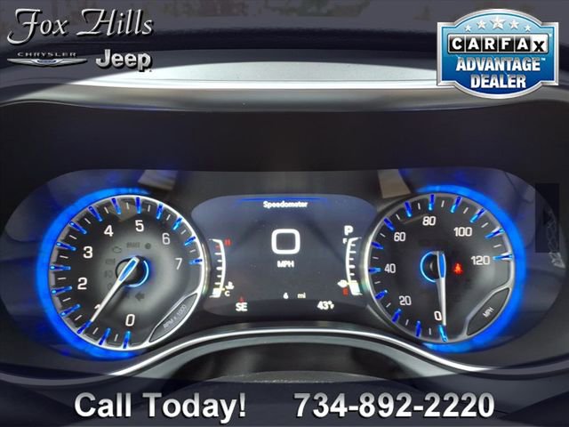 New 2026 Chrysler Pacifica Limited image 19