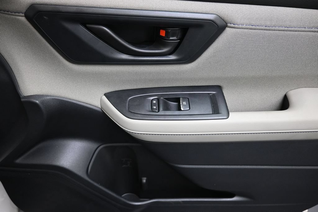 Certified 2025 Subaru Forester Premium AWD/4WD image 11
