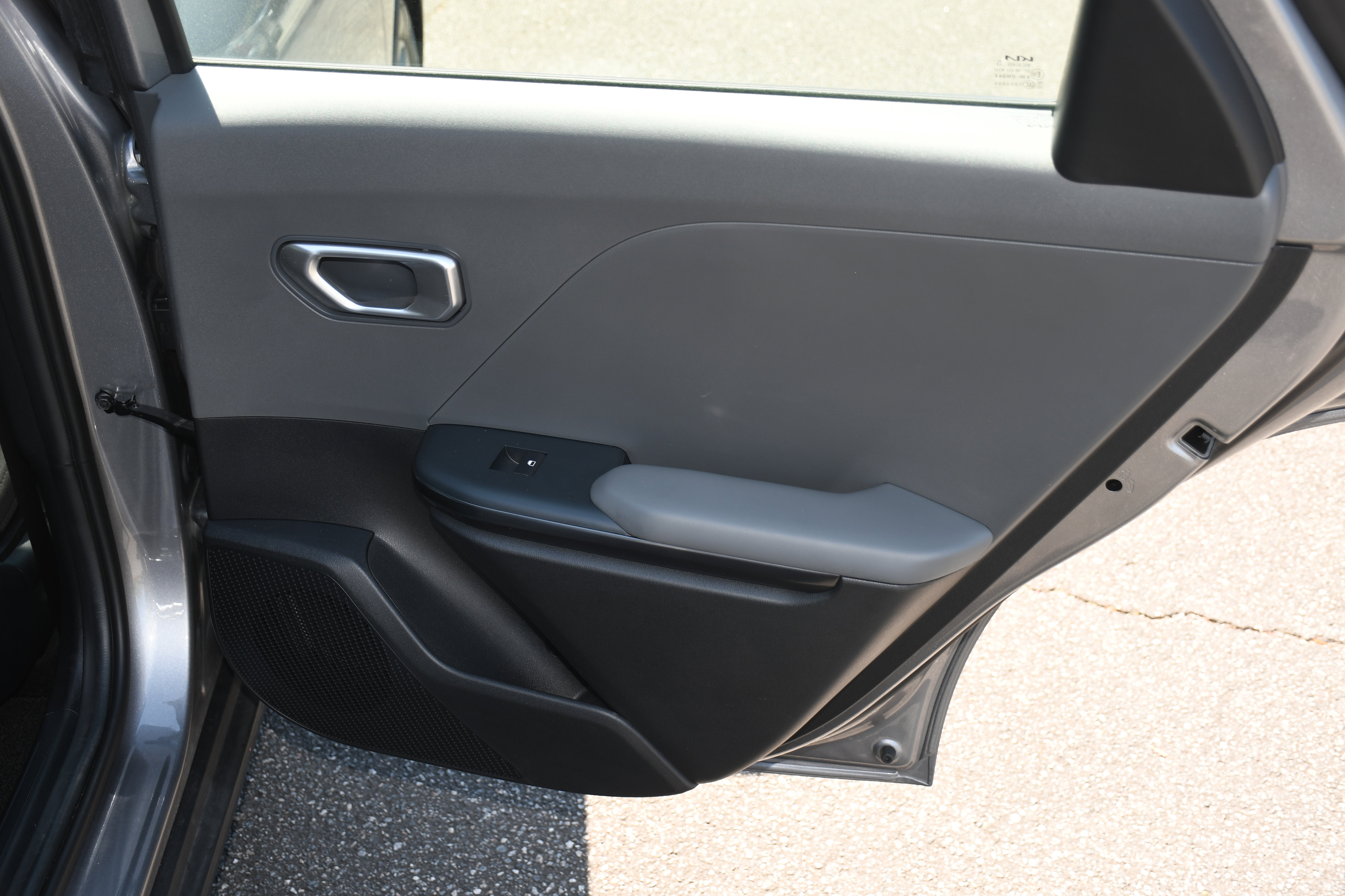 Used 2025 Kia K4 LXS image 18