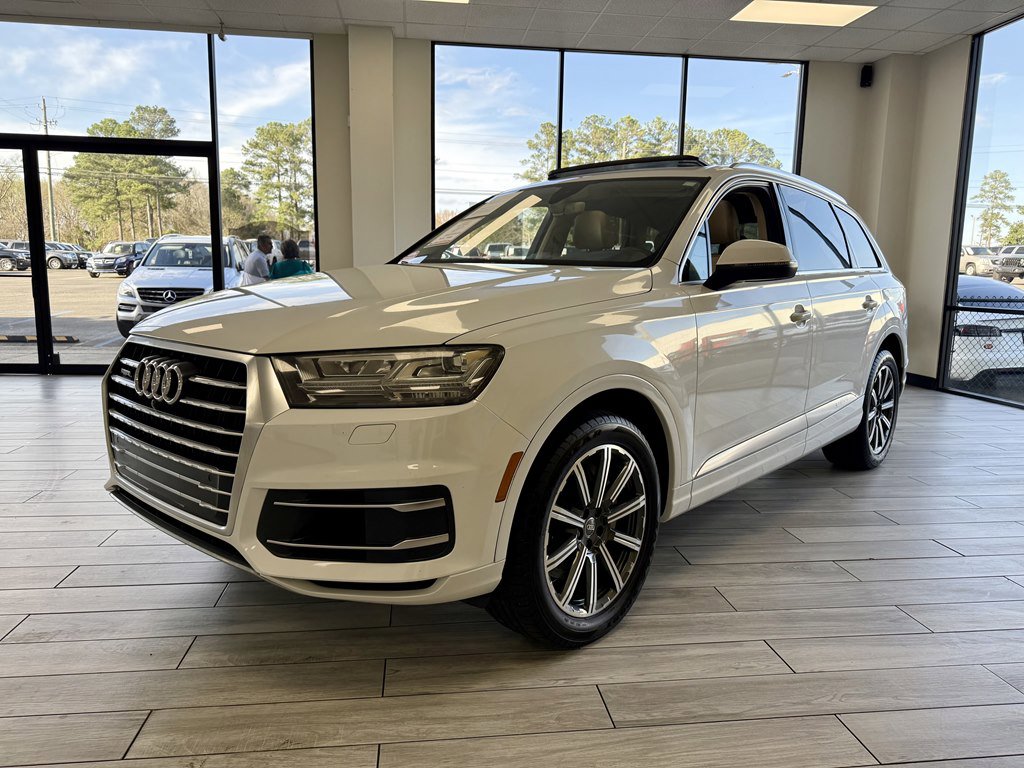Used 2017 Audi Q7 3.0T Premium Plus image 3