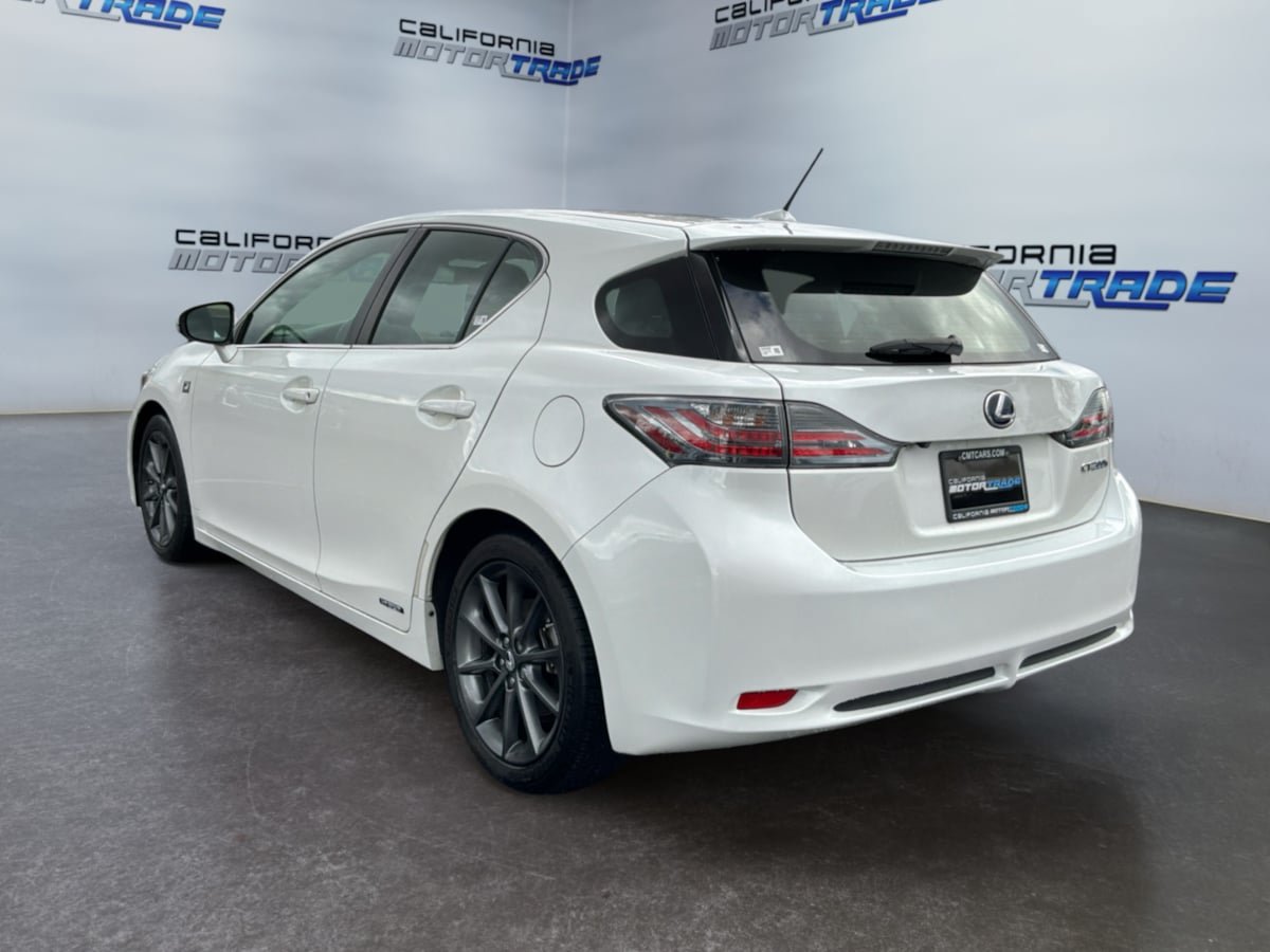 Used 2012 Lexus CT 200h Premium w/ Premium Audio Pkg (F Sport) FWD image 7