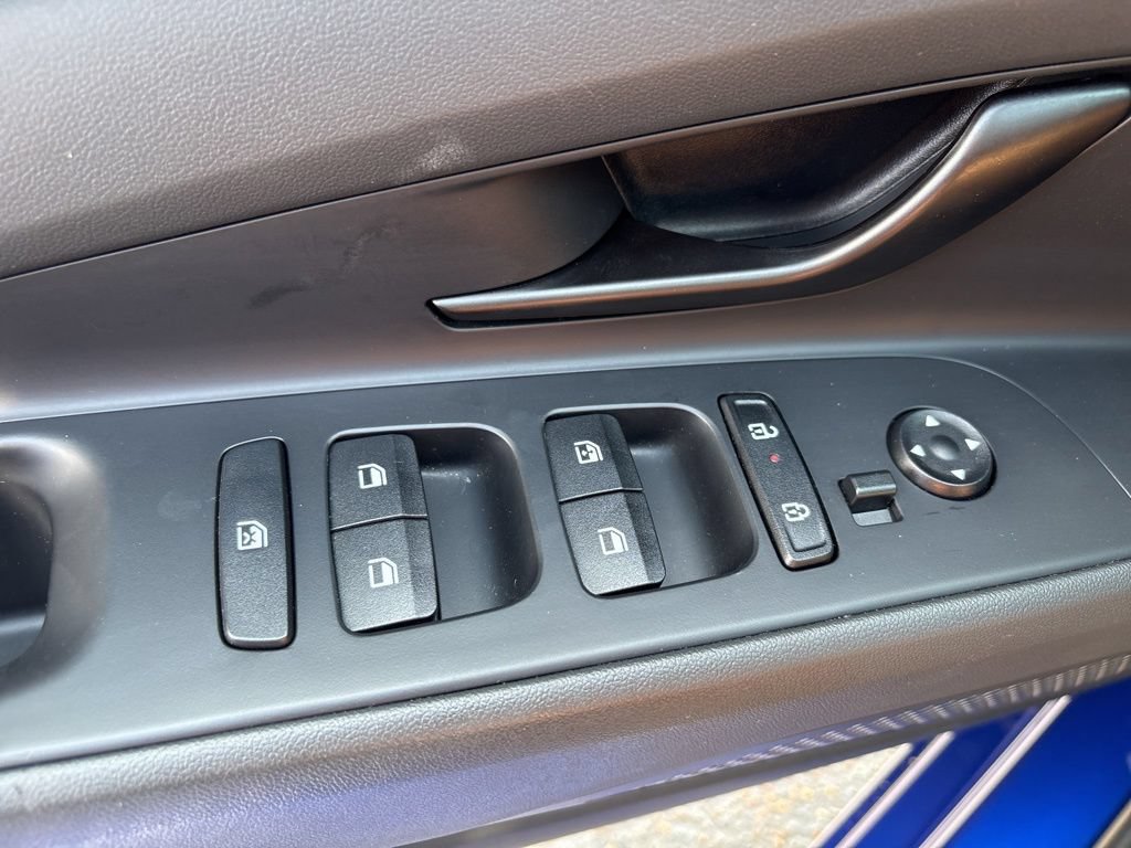 Certified 2025 Hyundai Elantra Sport FWD image 25