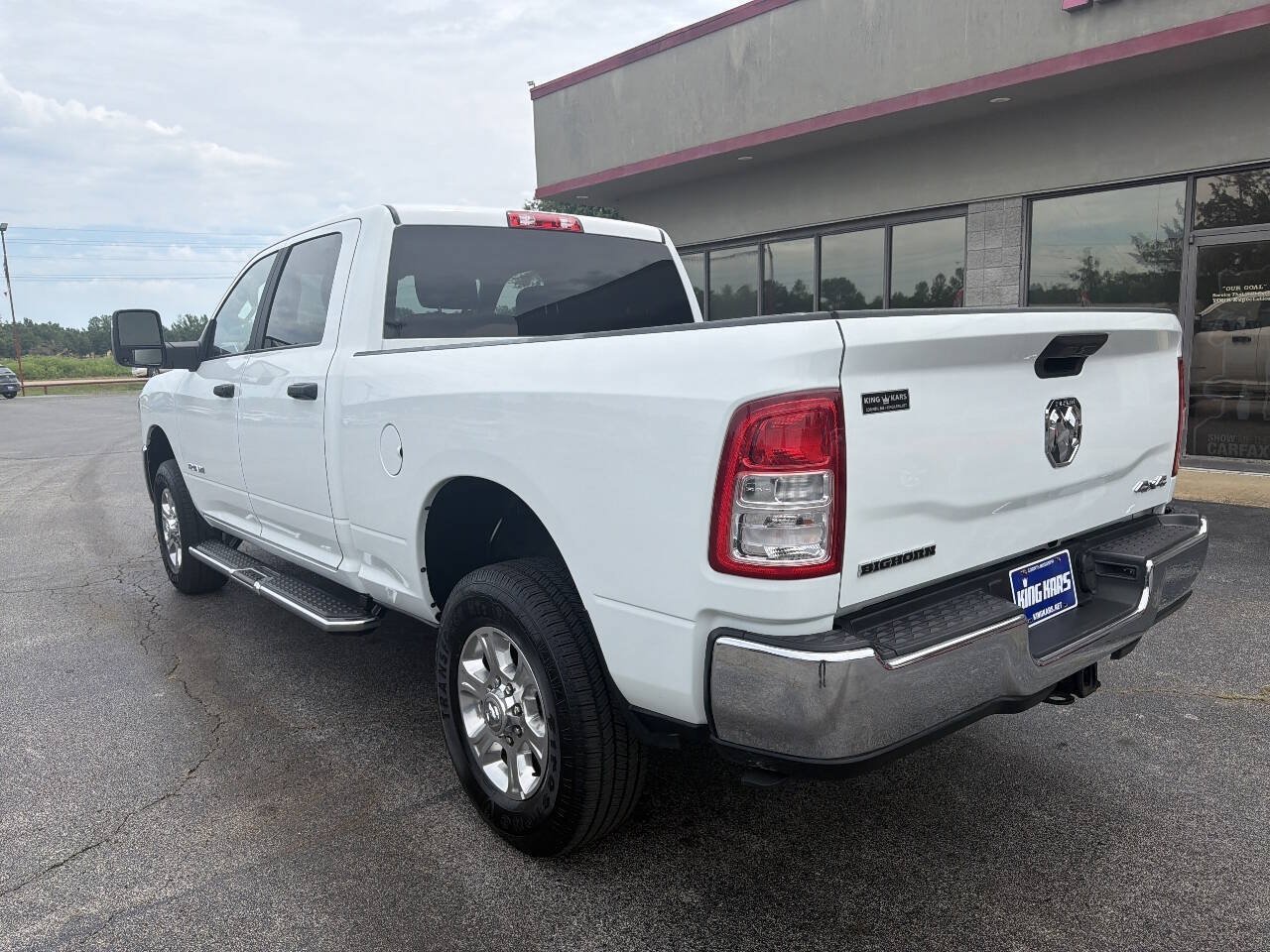 Used 2024 RAM 2500 Big Horn w/ Bed Utility Group AWD/4WD image 8