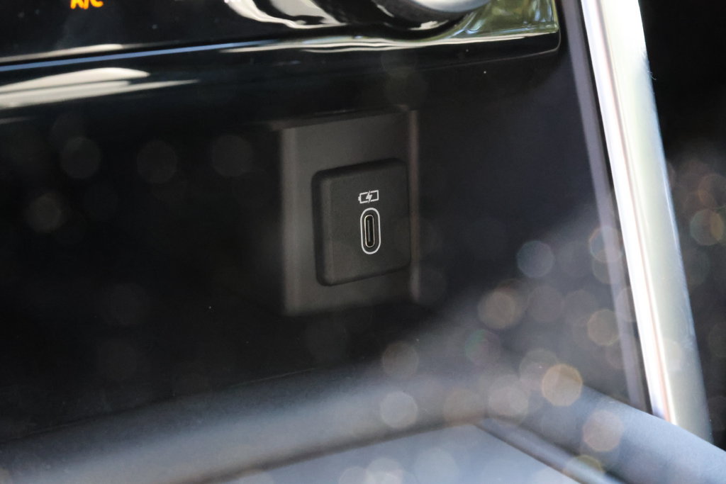 New 2026 Land Rover Discovery S AWD/4WD image 20