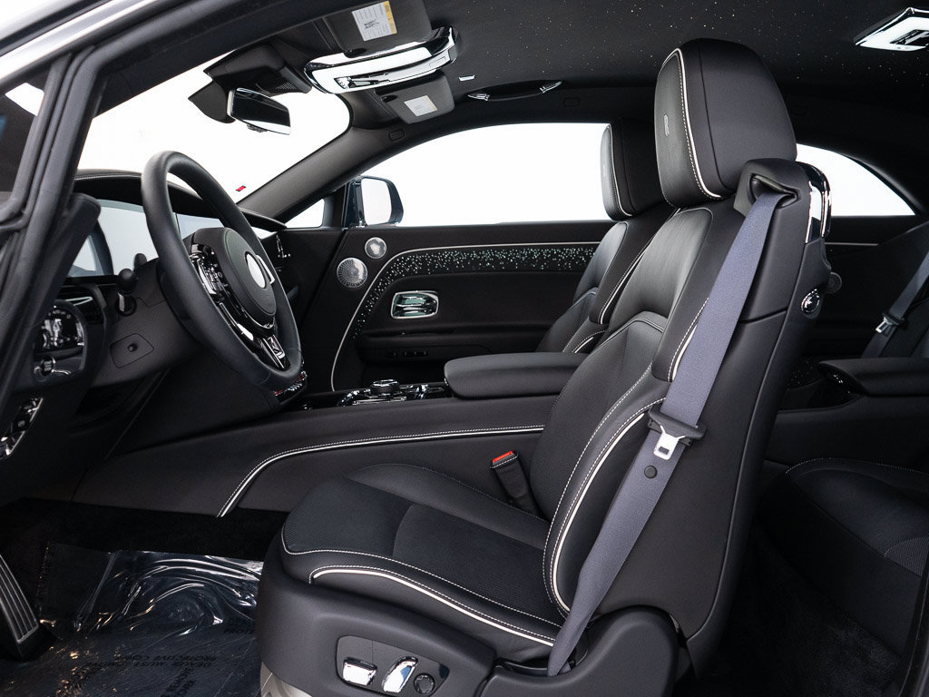 Certified 2024 Rolls-Royce Spectre w/ Spectre Launch Package AWD/4WD image 15