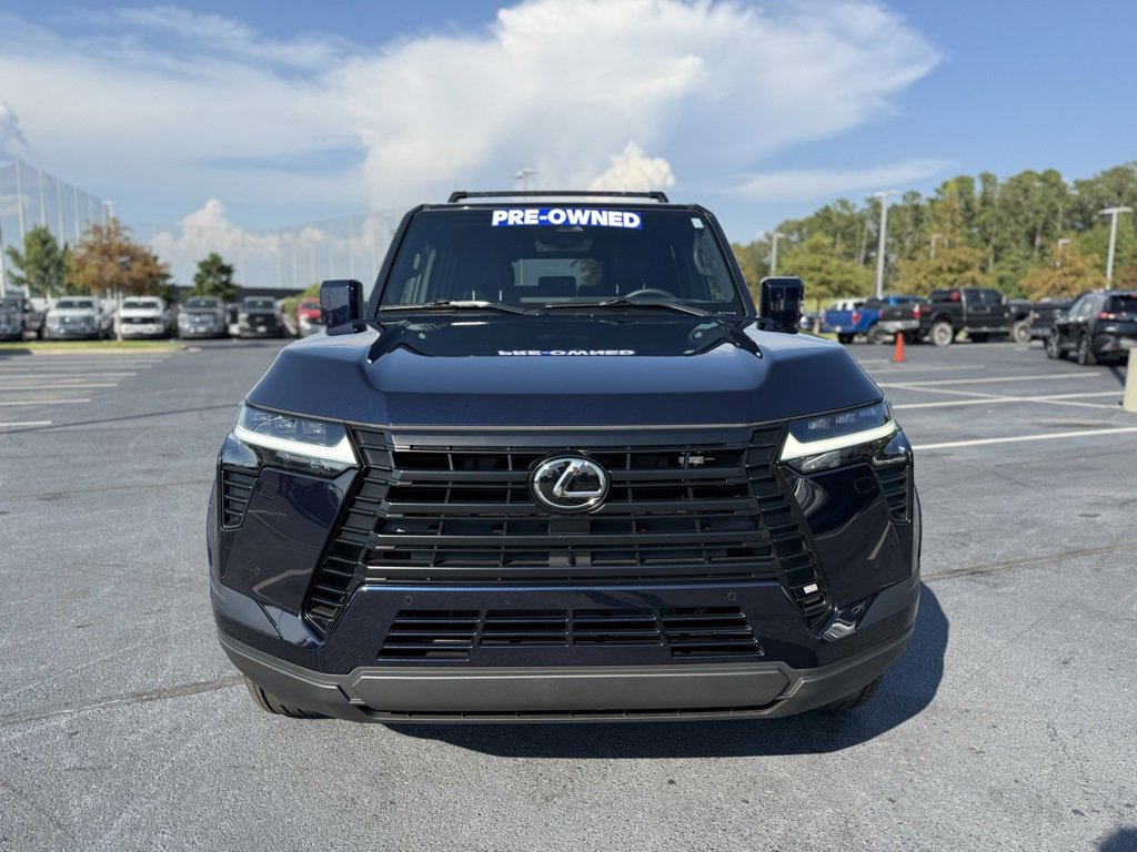 Used 2025 Lexus GX 550 image 2