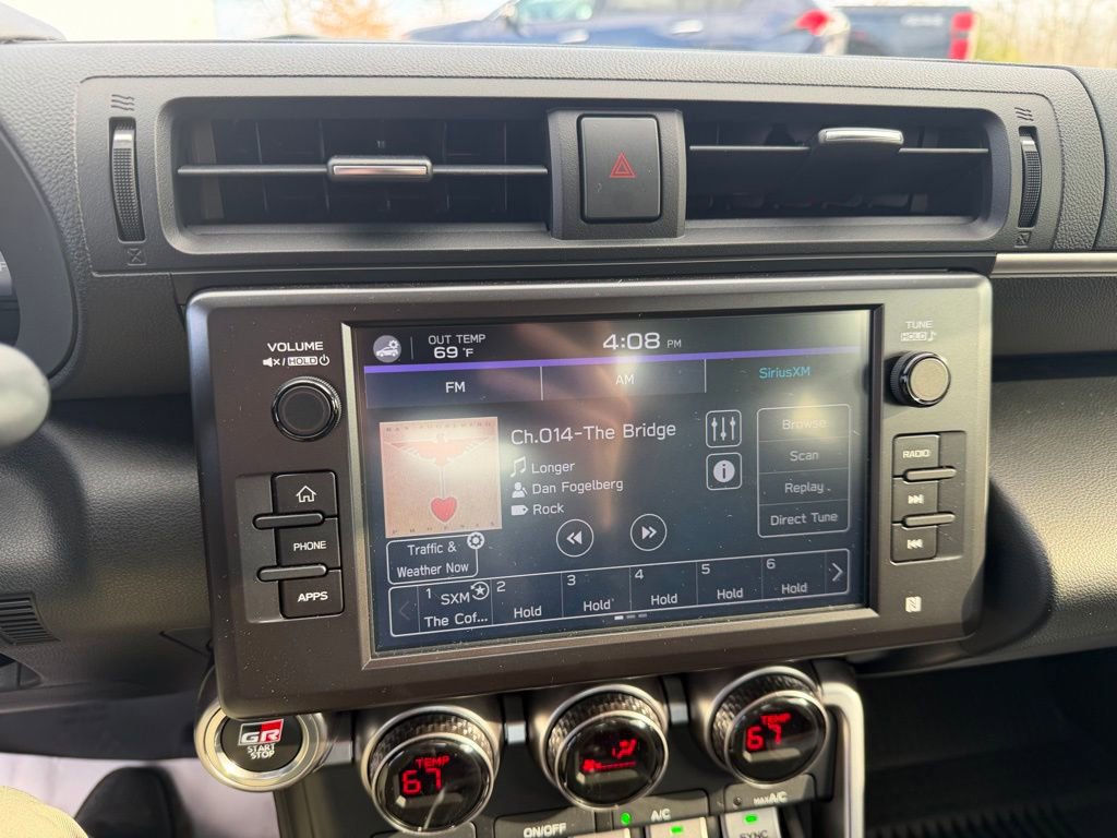 Certified 2025 Toyota GR86 w/ ALL Weather Mat Package (TMS) image 21