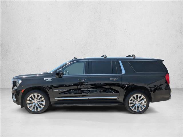Used 2022 GMC Yukon XL Denali w/ Max Trailering Package AWD/4WD image 9