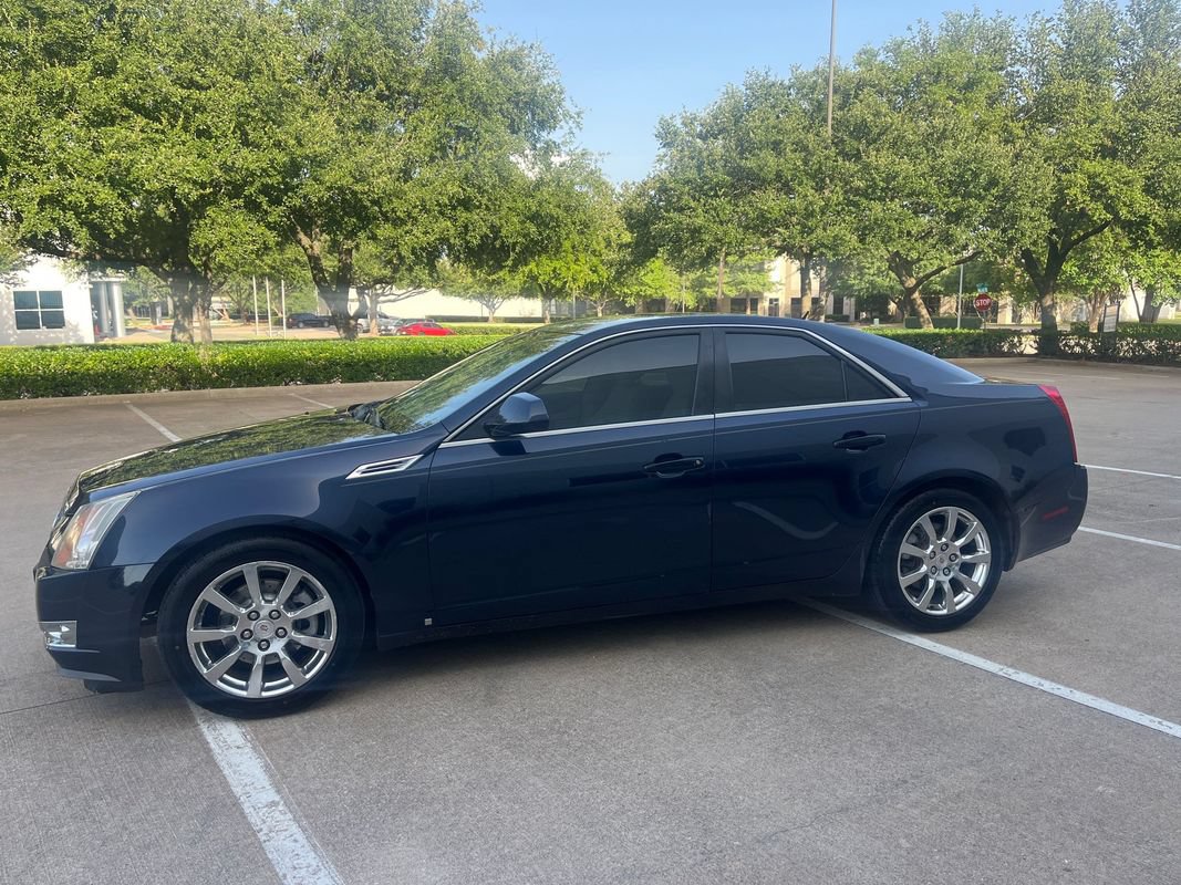 Used 2008 Cadillac CTS 3.6 w/ Luxury Level Two Package RWD image 5