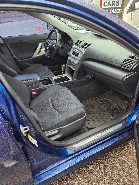 Used 2011 Toyota Camry SE w/ SE Extra-Value Pkg #1 image 11