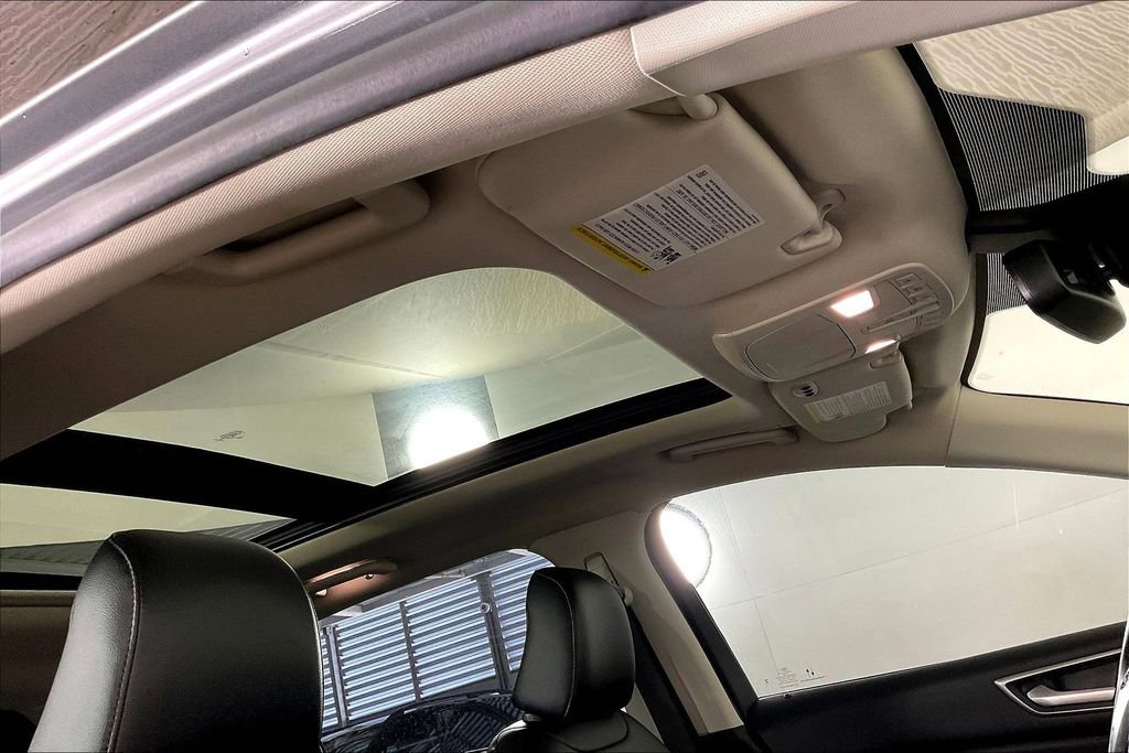 Used 2023 Ford Edge SEL w/ Convenience Package AWD/4WD image 29