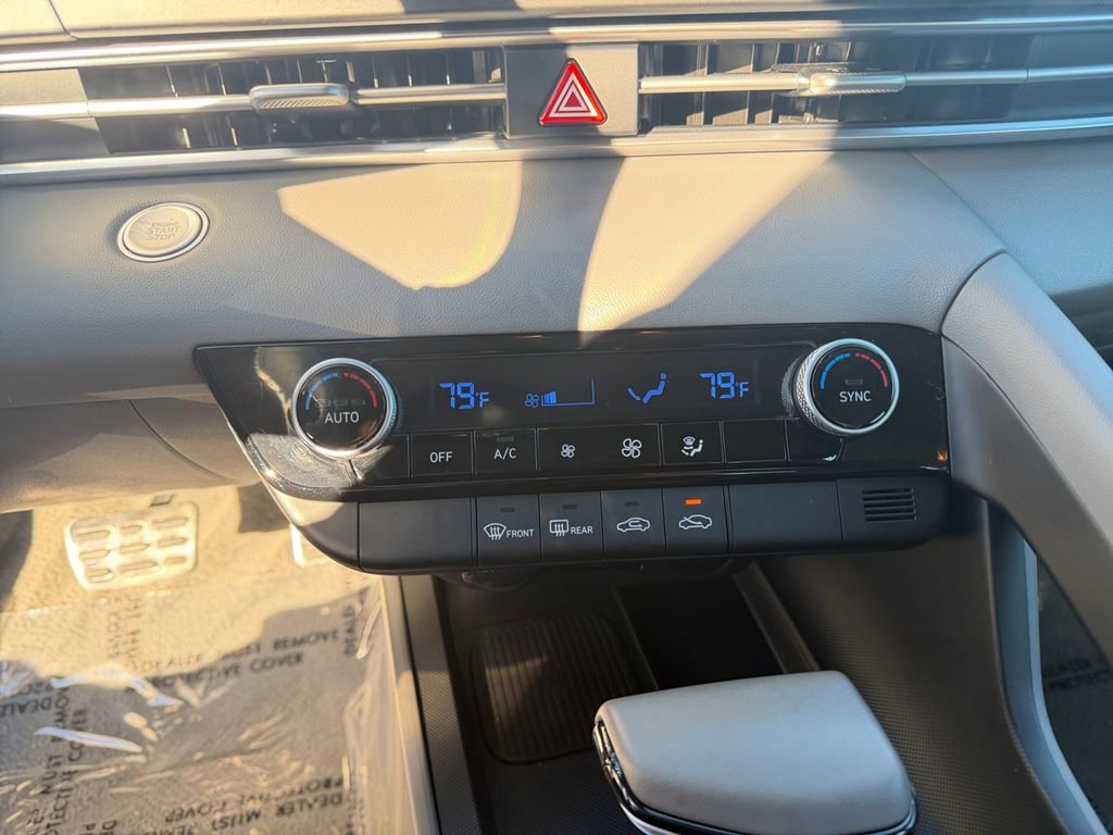 Certified 2025 Hyundai Elantra Sport image 24