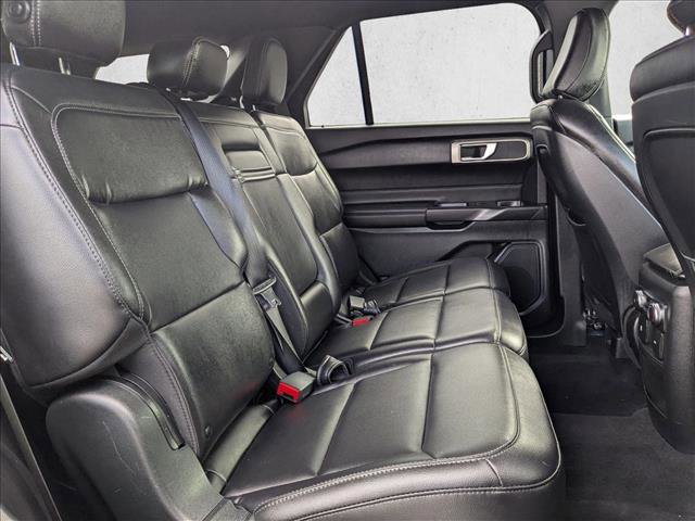 Used 2020 Ford Explorer XLT w/ Equipment Group 202A image 20