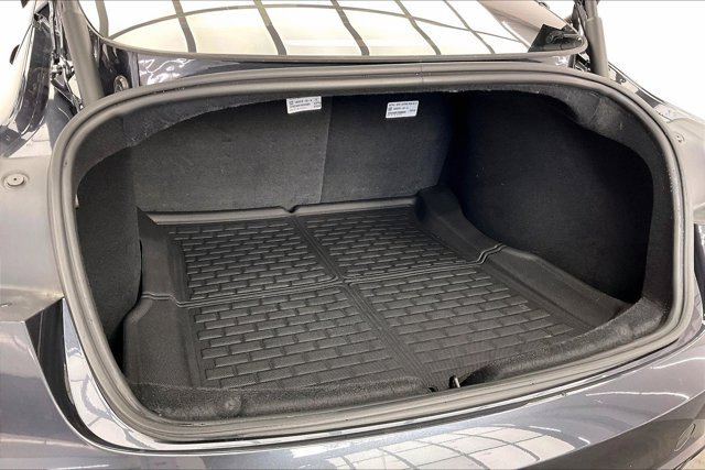Used 2025 Tesla Model 3 Performance image 28