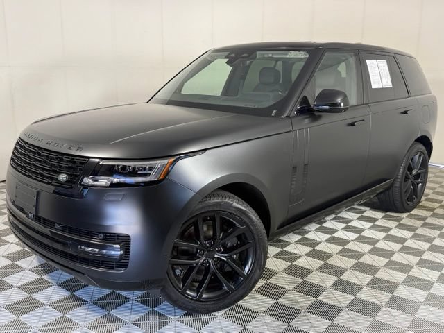 Used 2025 Land Rover Range Rover SE AWD/4WD image 1