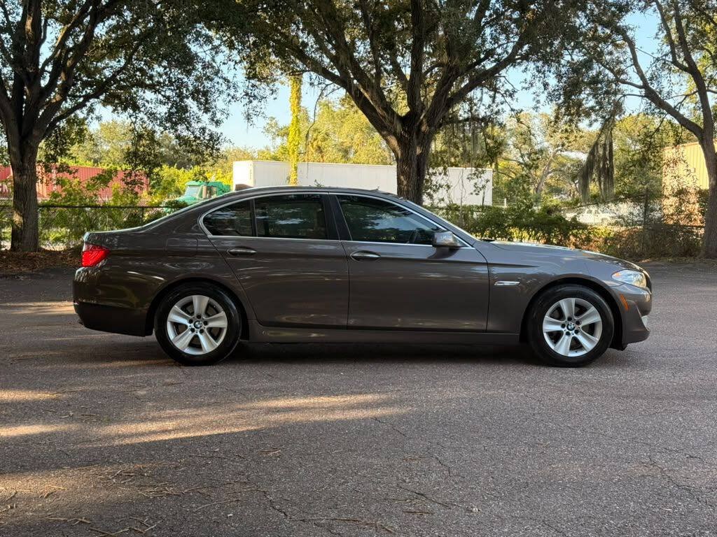 Used 2012 BMW 528i Sedan RWD image 3