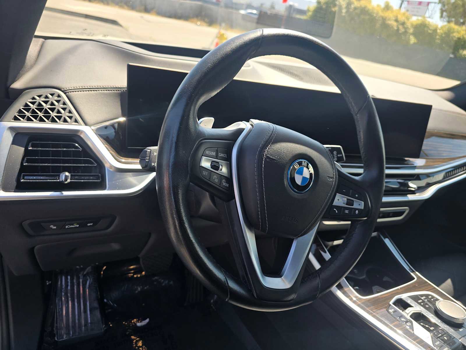 Used 2024 BMW X5 xDrive50e AWD/4WD image 26