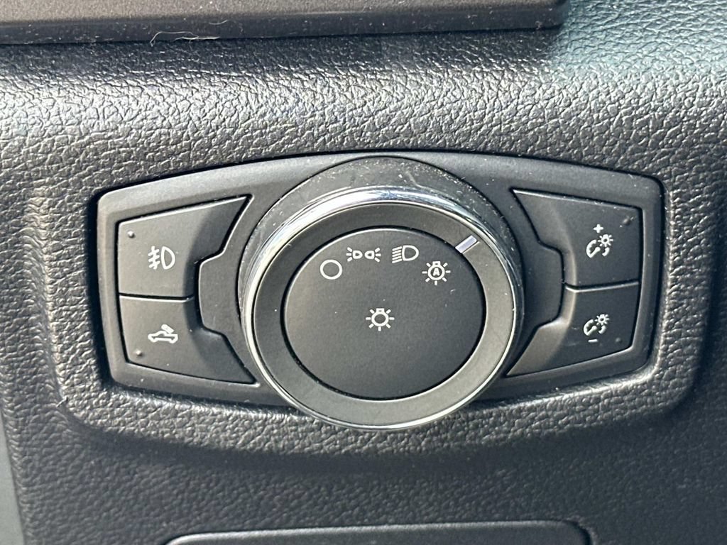 Used 2015 Ford F150 XLT w/ Equipment Group 301A Mid AWD/4WD image 29