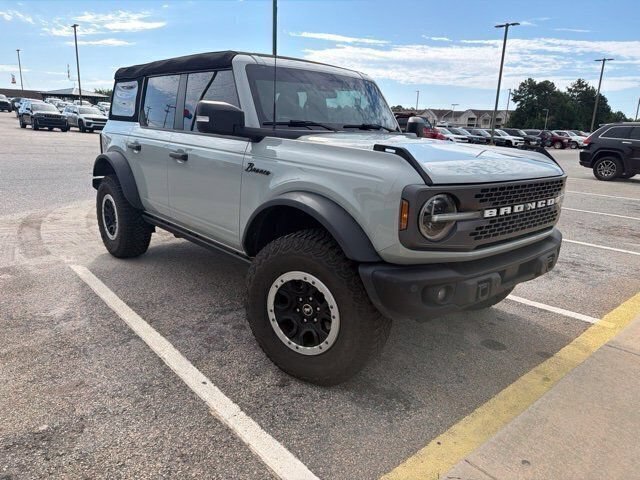 Used 2023 Ford Bronco Badlands w/ Sasquatch Package