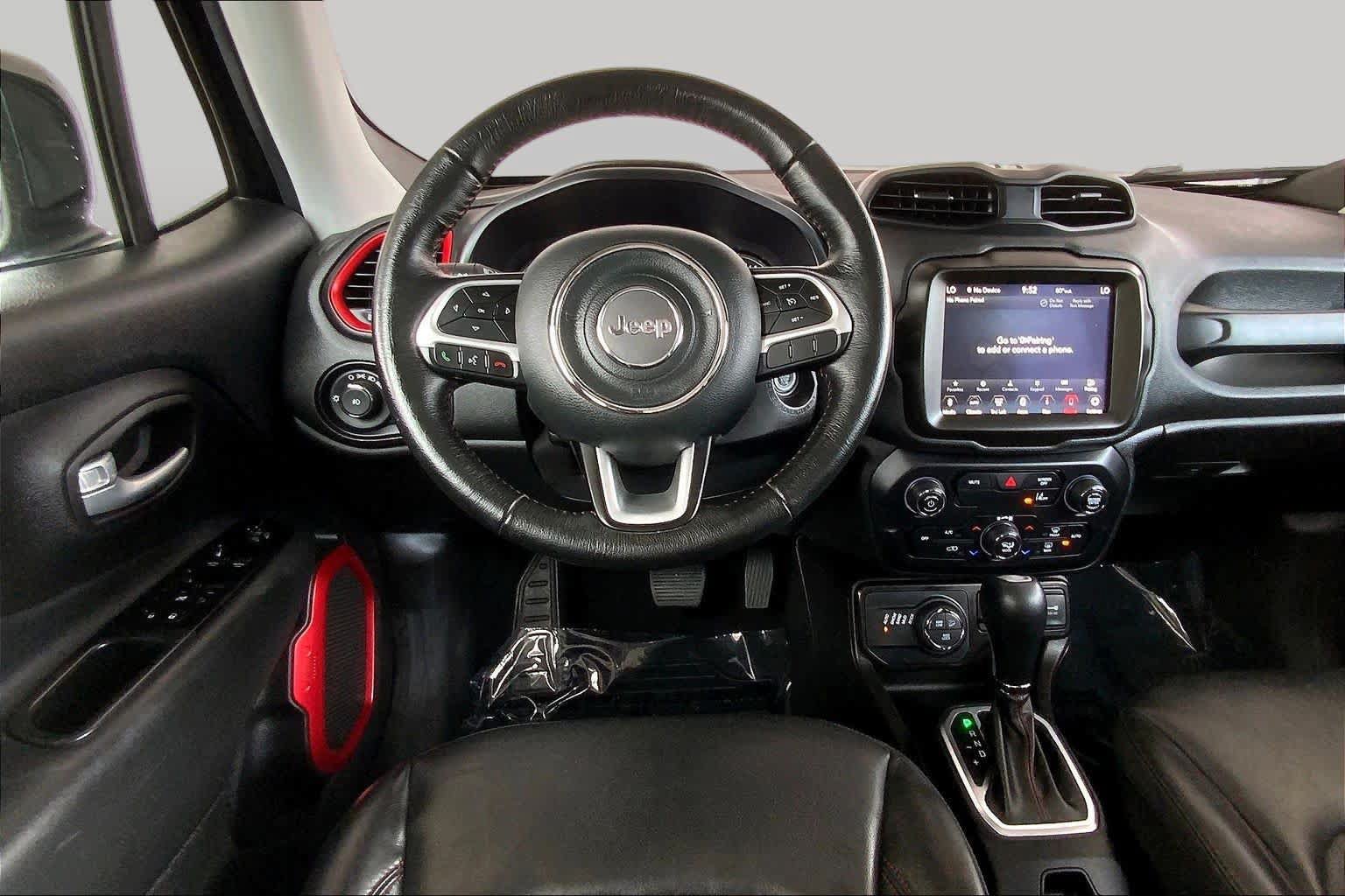 Used 2023 Jeep Renegade Trailhawk w/ Sun/Sound Group AWD/4WD image 6