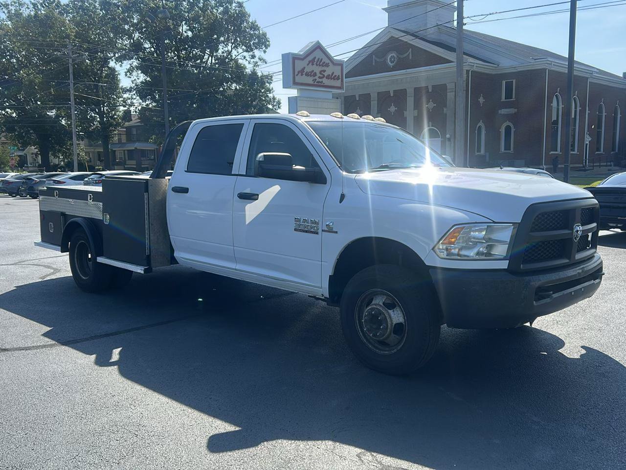Used 2014 RAM 3500 Tradesman AWD/4WD image 3