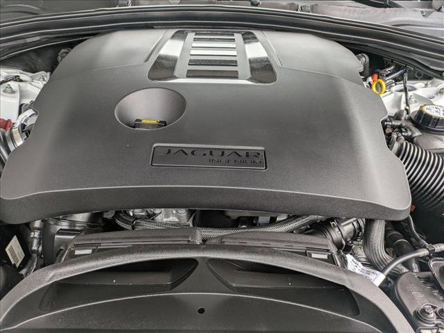 Used 2024 Jaguar F-PACE R-Dynamic S image 23