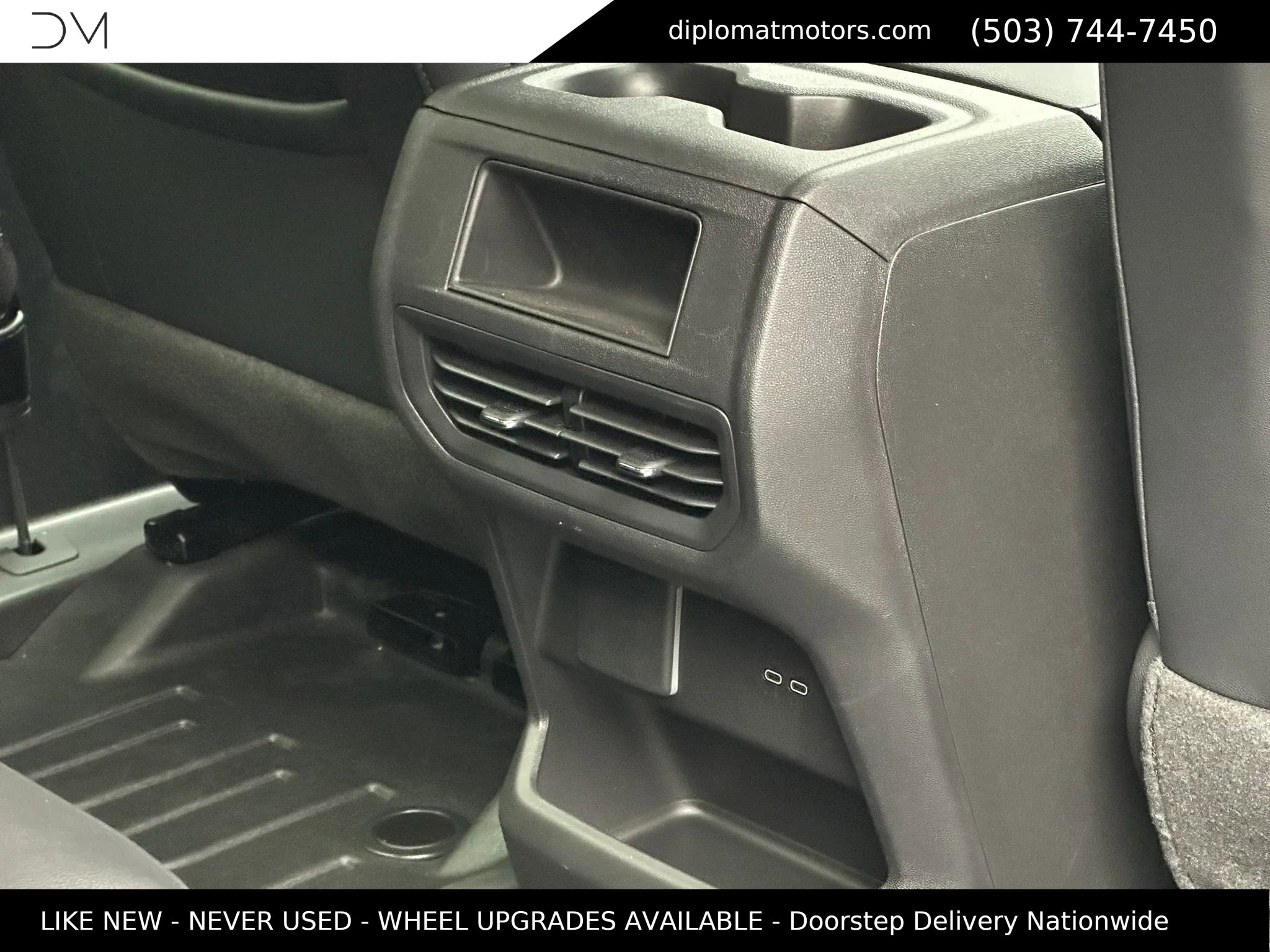 Used 2024 Chevrolet Silverado EV W/T image 23