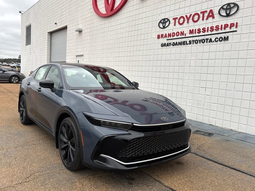 New 2026 Toyota Crown Nightshade image 3