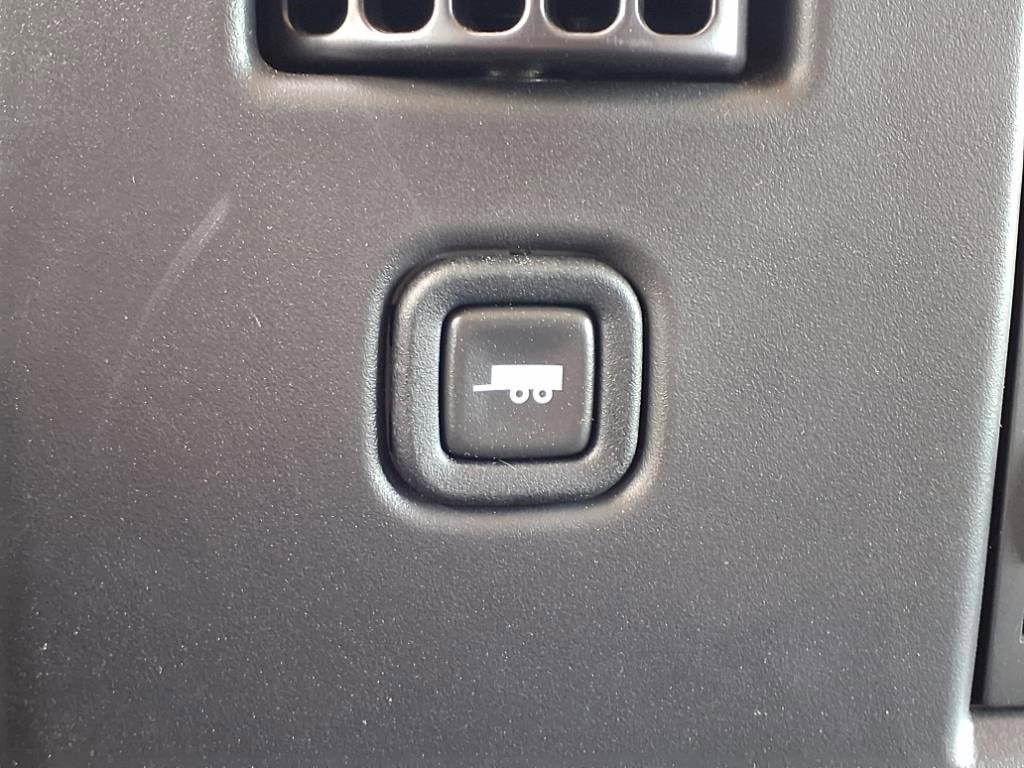 New 2024 Chevrolet Express 2500 Extended w/ Driver Convenience Package image 8