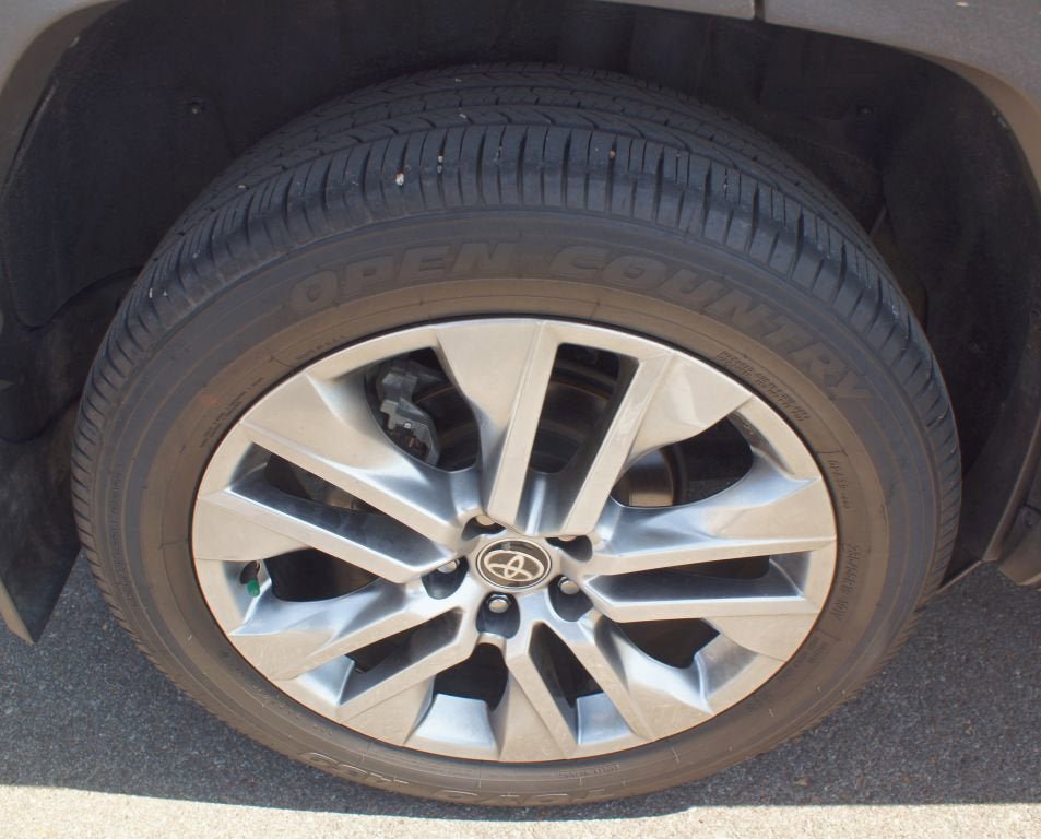 Used 2024 Toyota RAV4 XLE Premium w/ Weather Package AWD/4WD image 27